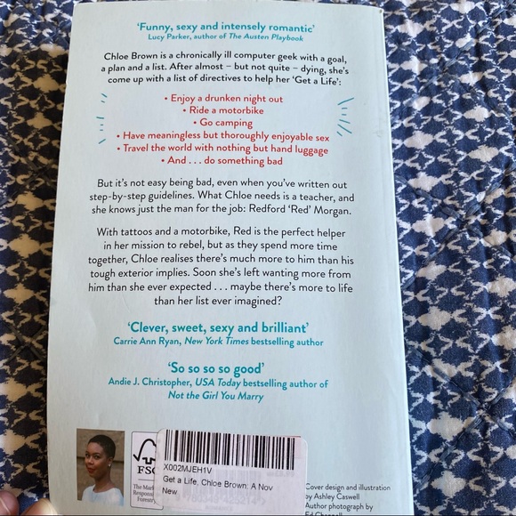 🍍 Book: Get a Life, Chloe Brown by Talia Hibbert - Picture 6 of 10